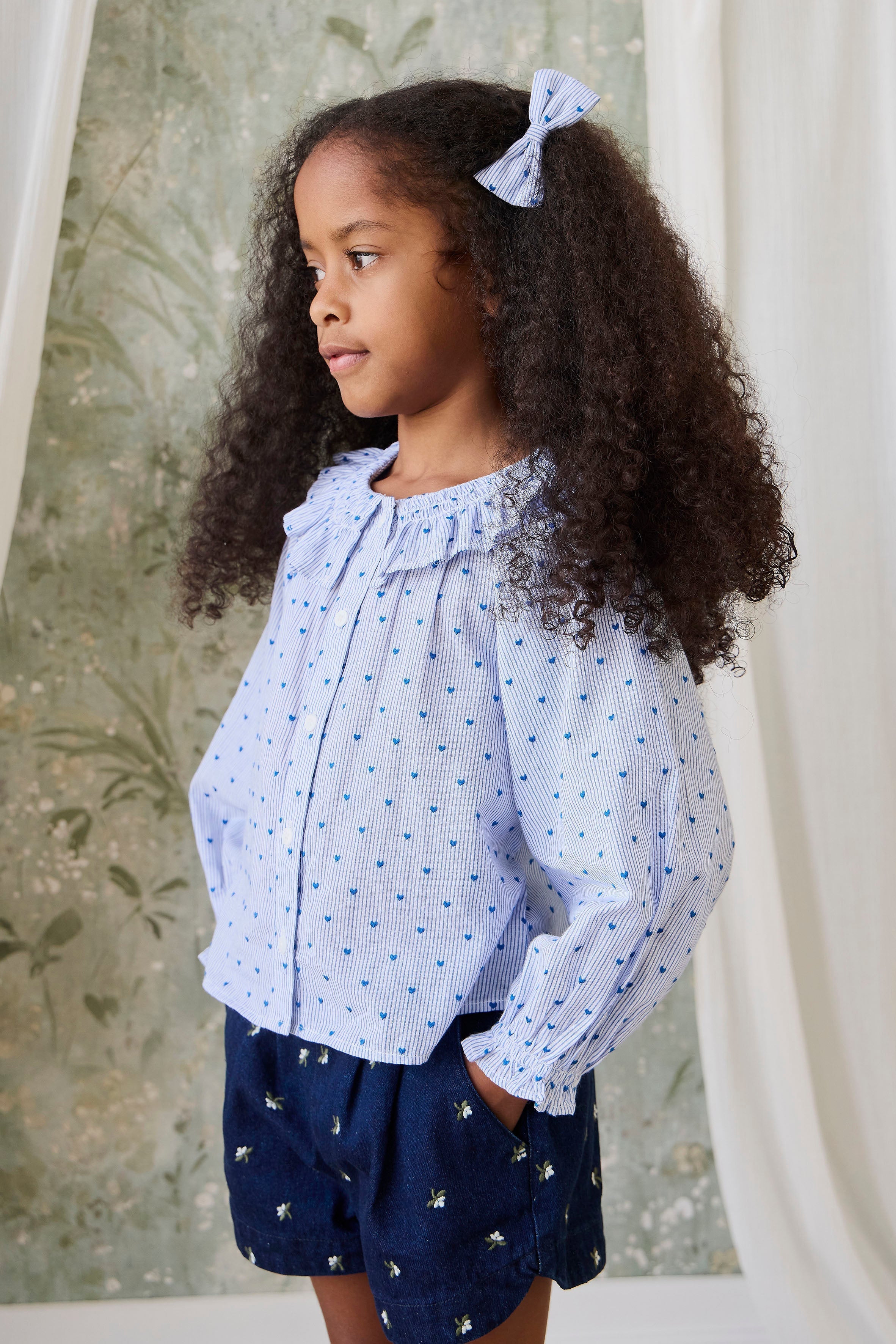 Accessoire de Cheveux Nœud Cœur Rayé Bleu Doux en Coton Biologique